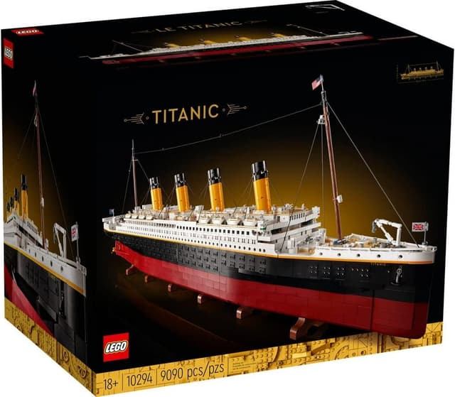 LEGO 9,090-piece scale model of the Titanic